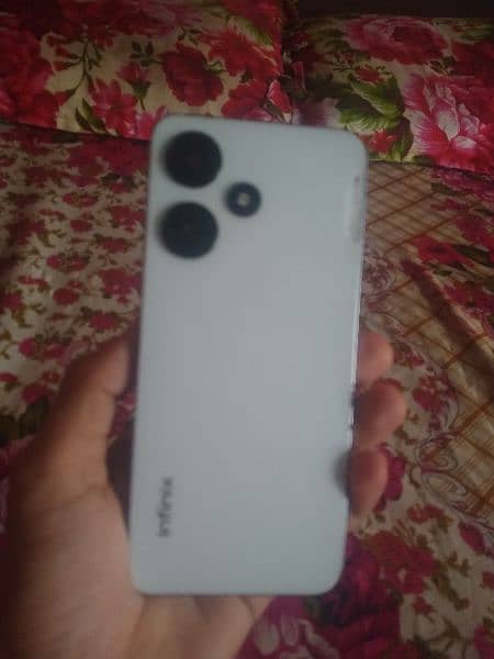 Infinix Hote 30i 4+4 rm storeg 128 1