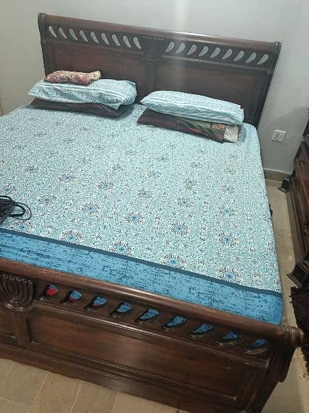 bed room set - Teak Wood 2