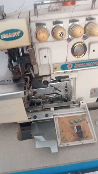 Overlock sewing machine 4