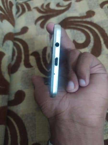 Samsung J5 Mobile phone for sale Excellent condition Pta approved 2