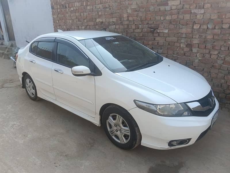 Honda City Aspire 2018 3