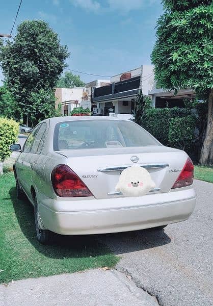 Nissan Sunny 2005 4