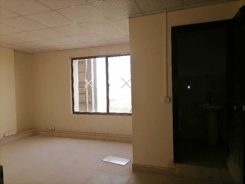 Prime Location Office For rent In Kalma Chowk 3