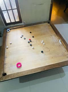 Carrom board 0