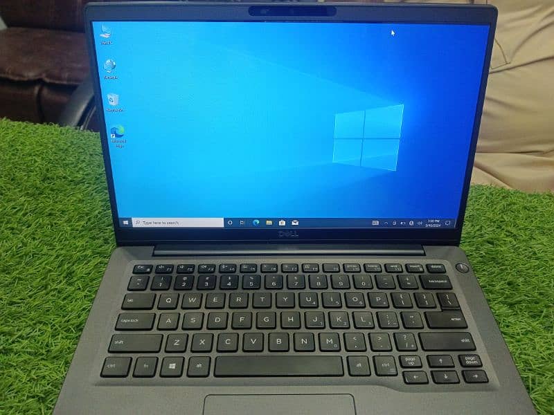 DELL Latitude 7400 Core i5 8th Generation laptop. . (16/256). 2