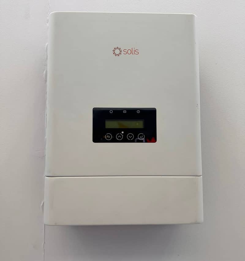 Solis Ongrid & Hybrid Inverters available in bulk stock! 6Kw Hybrid 2