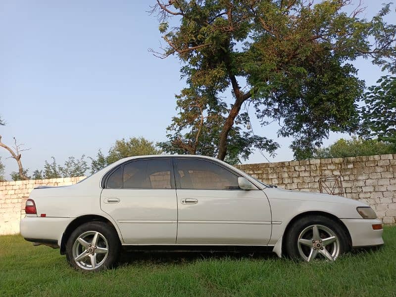 Toyota Corolla Indus SE limited Japanese Automatic 0