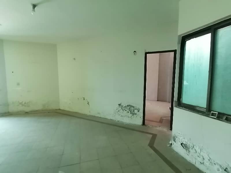 Stunning and affordable Prime Location Office available for sale in Main Boulevard Gulberg 2