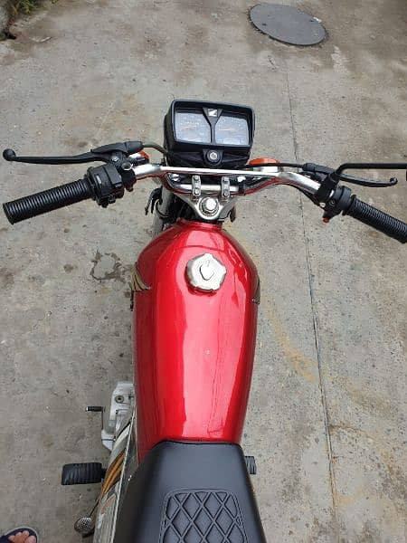 Honda CG125 special edition 4