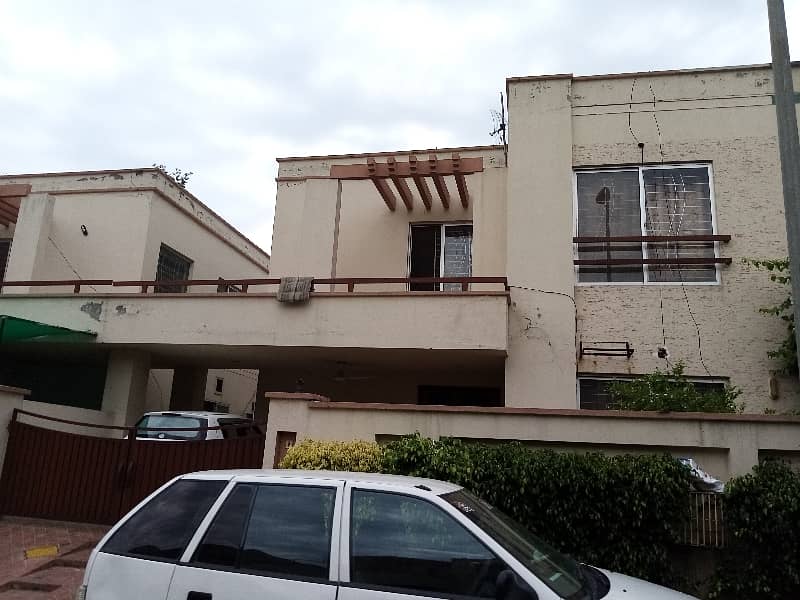 10 Marla Well Maintained House For Sale In Imperial Homes S Block 1