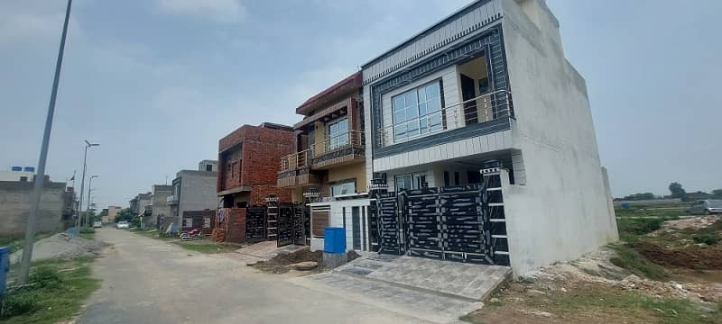 Ready To Build 10 Marla Plot For Sale In Imperial 2 Block Paragon City Lahore 1