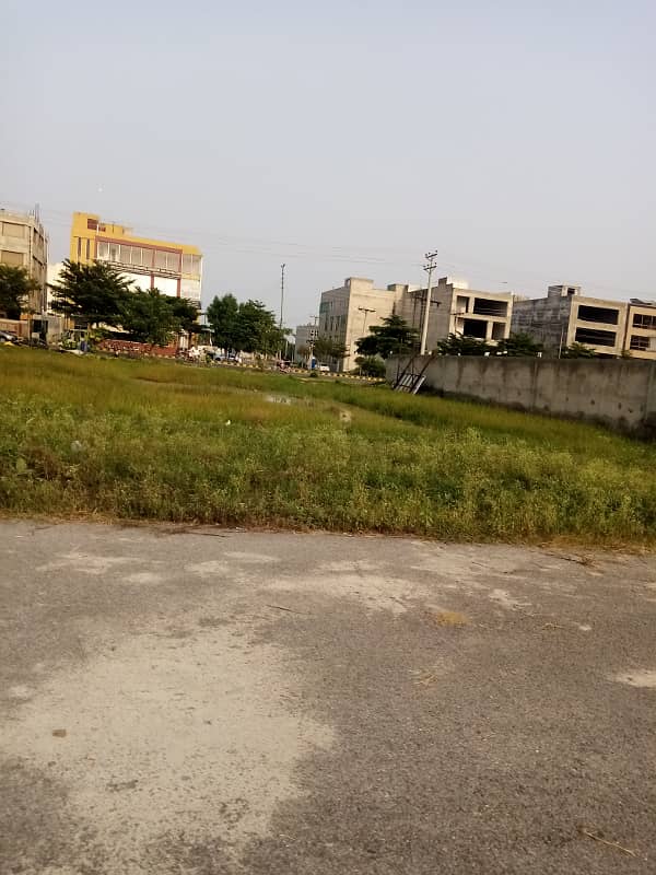 8 Marla Ready To Build Commercial Plot For Sale In Office Block In Paragon City Lahore High Street Block 2