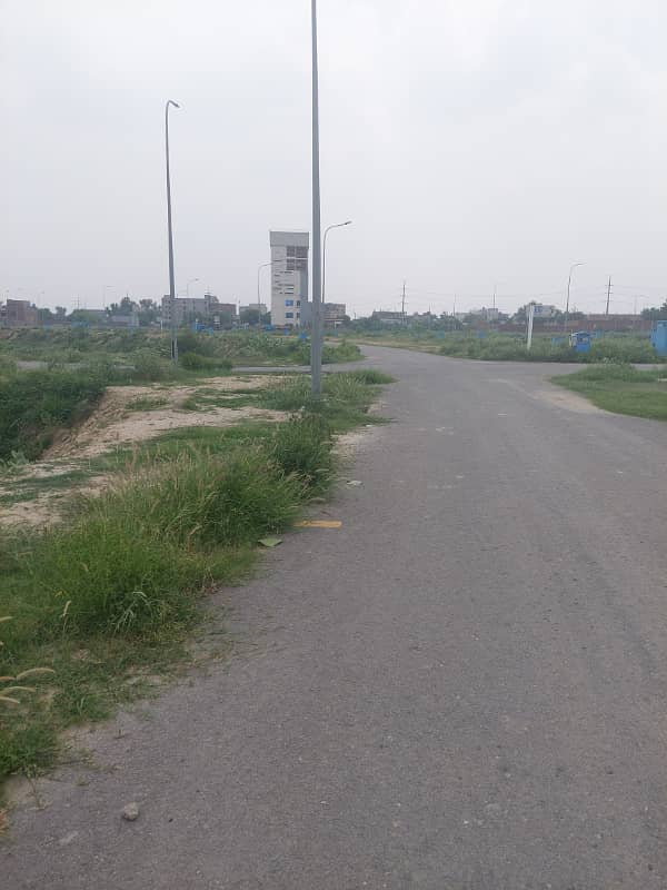 8 Marla Residential Plot Near Sports Complex For Sale With Meeting 15