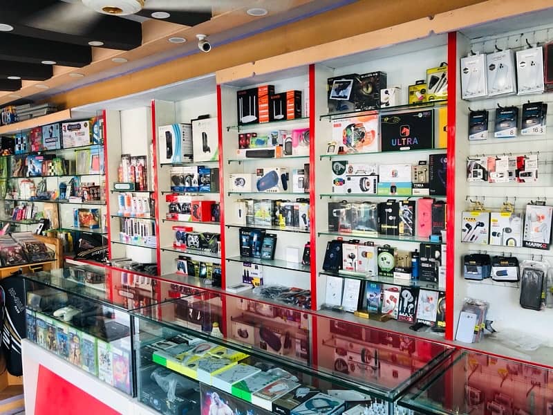 Business Mobile & Gaming Shop for sale 8