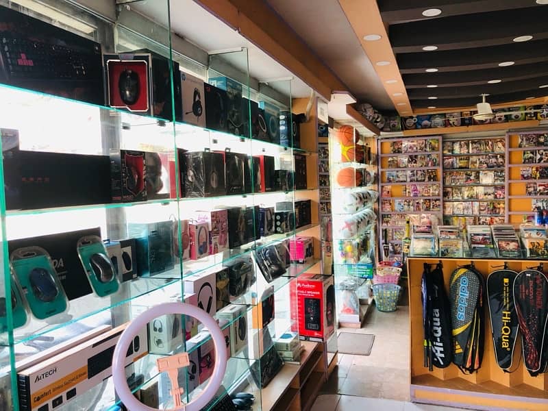 Business Mobile & Gaming Shop for sale 9