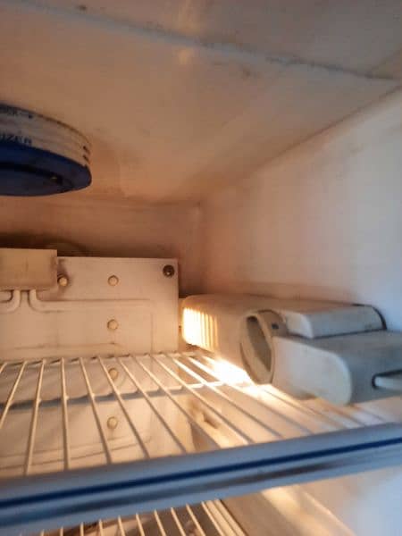 Dawlance  Fridge For Sale 4