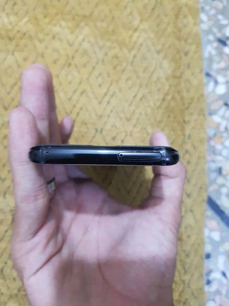 SAMSUNG GALAXY S9 (64gb) 1