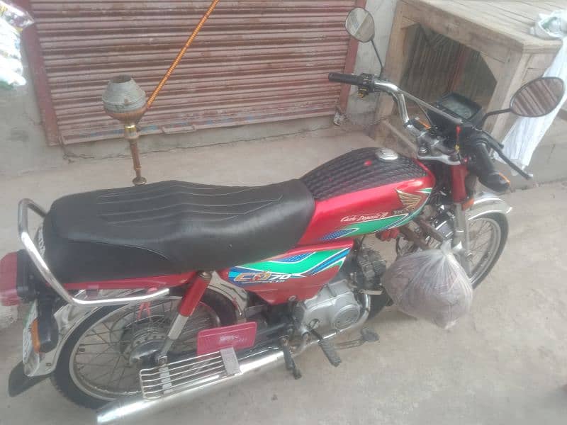 Honda 70cd for sale 2018model in low price 78k 4