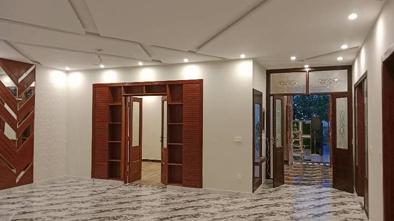 1 Kanal B/N Dubble Storey House For Sale In IEP Town Defence Road Lahore 4