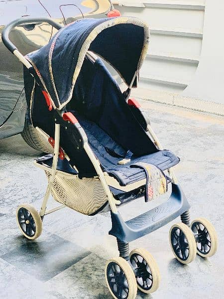 PRAM/STROLLER 1