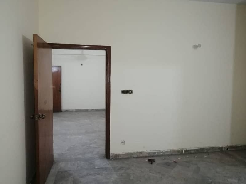 4 Marla 1st Floor Office For Rent In DHA Phase 2,Block Q, Reasonable Price And Suitable Location for Marketing Work Pakistan Punjab Lahore. 0