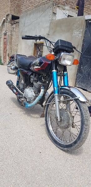 Honda 125 very good condition 5