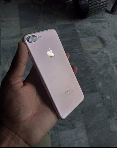 iPhone 7 plus 32GB non PTA 9