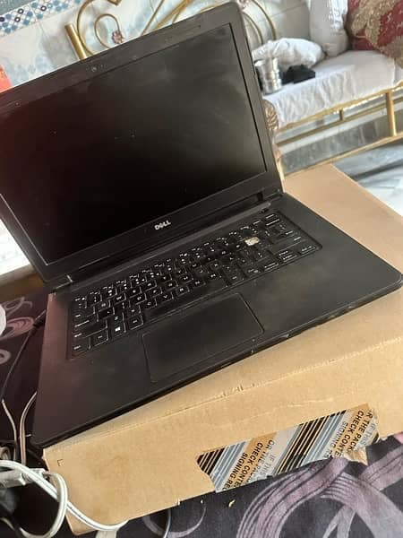 Dell Vostro 14-3468 i7 7th gen 3