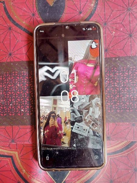 Tecno spark. 10c 6