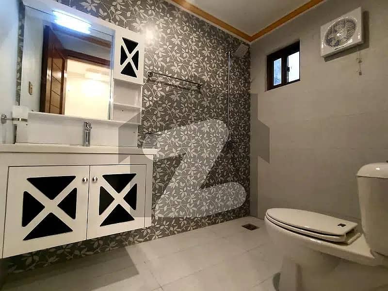 ARZ Properties Offers You 8 Marla House in Ali block For Sale in Bahria Town Lahore. 11