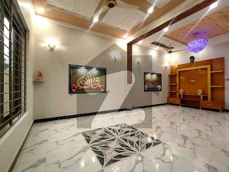 ARZ Properties Offers You 8 Marla House in Ali block For Sale in Bahria Town Lahore. 15