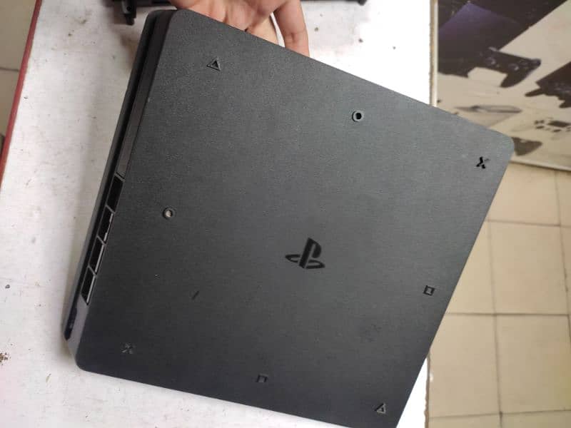 PS4 slim JailBreak 500GB 2