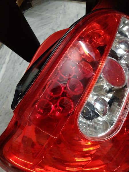 VITZ RS 2004 tail lights aftermarket. 3