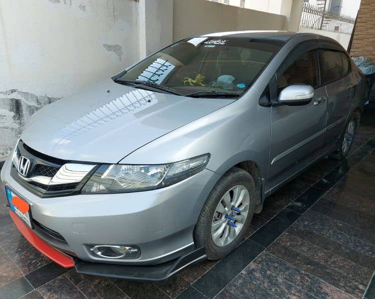 Honda City Aspire (2018 Special Edition) in Lush Genuine Condition. 3