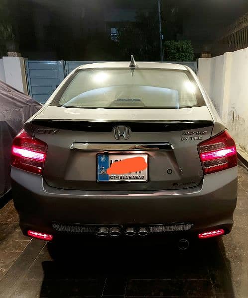 Honda City Aspire (2018 Special Edition) in Lush Genuine Condition. 8