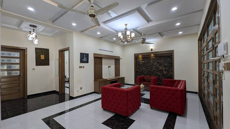 Twin Bedroom available for Daily Rent | Guest House Islamabad 0