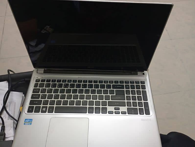 Aspire V5 | Urgent selling 1