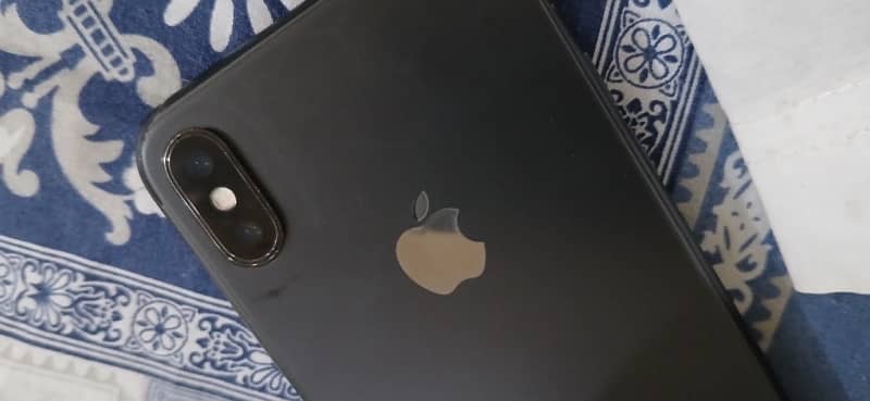 IPhone X 256Gb 1