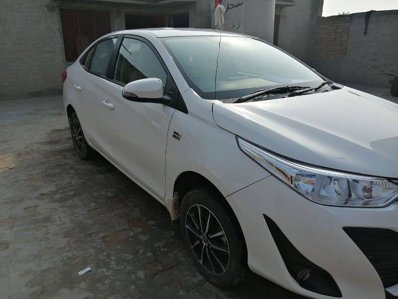 Toyota Yaris ATIV 1.3 CVT (2022) 7