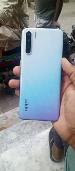 oppo f15 8,256 3