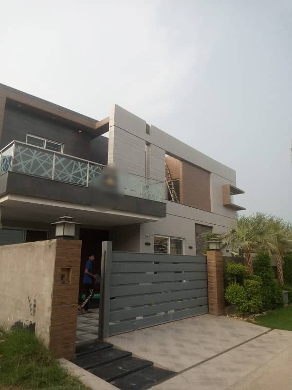 10 Marla Furnished House For Sale In Paragon City Lahore 1