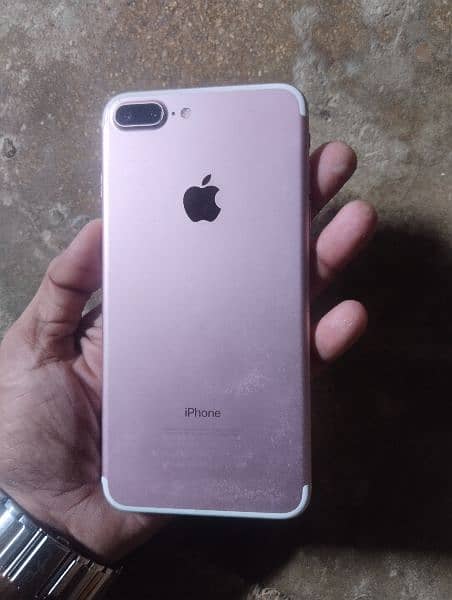 Apple I Phone 7 Plus 3