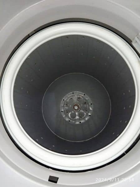 TOYO washing machine twin tub model number TWD-5000 17