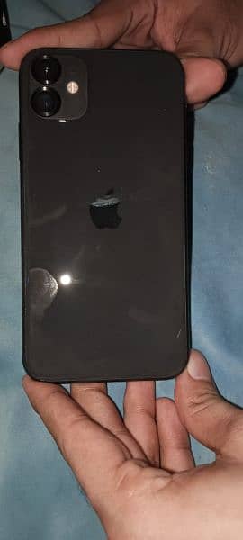 iphone 11 full mint condition 6