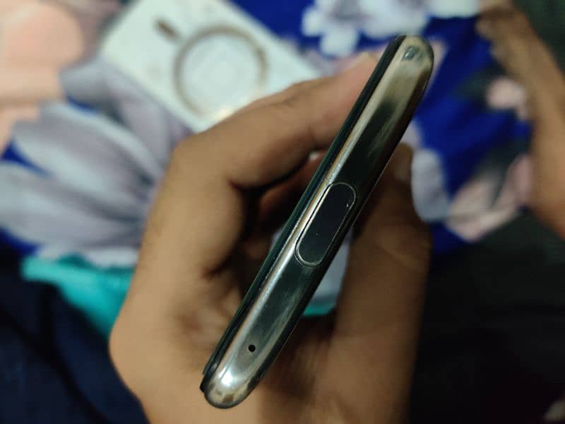 OPPO RENO 2F FOR SALE 3