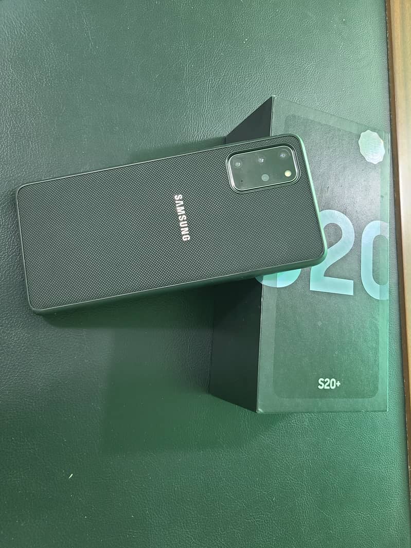 Samsung S20+ with box and all accessories Both sims officialPTA proved 1