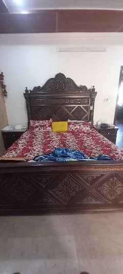 Big king bed complete set