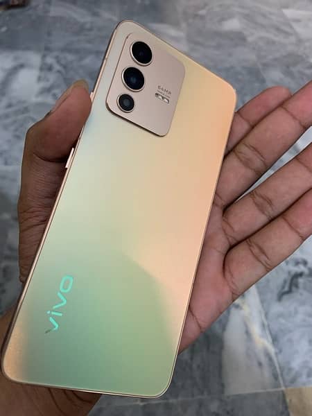 VIVO V23 12+8/256 2