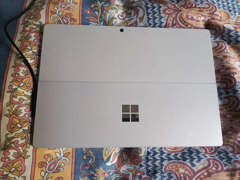 Microsoft surface pro 5 1