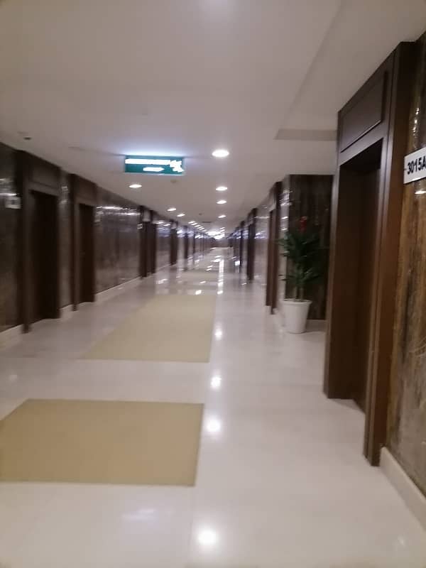 596 sqft office available for rent in giga mall world trade centre (WTC) Islamabad 3